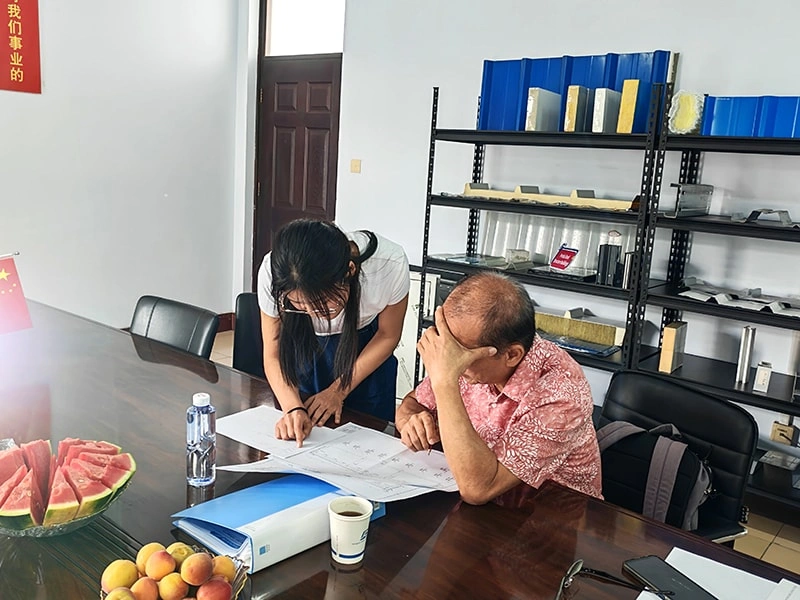 Renforcement des liens — Un client malaisien explore les solutions de construction métallique