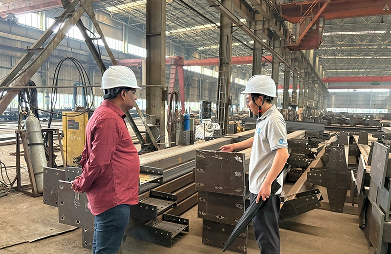 Bienvenue aux clients nigérians qui souhaitent visiter notre usine